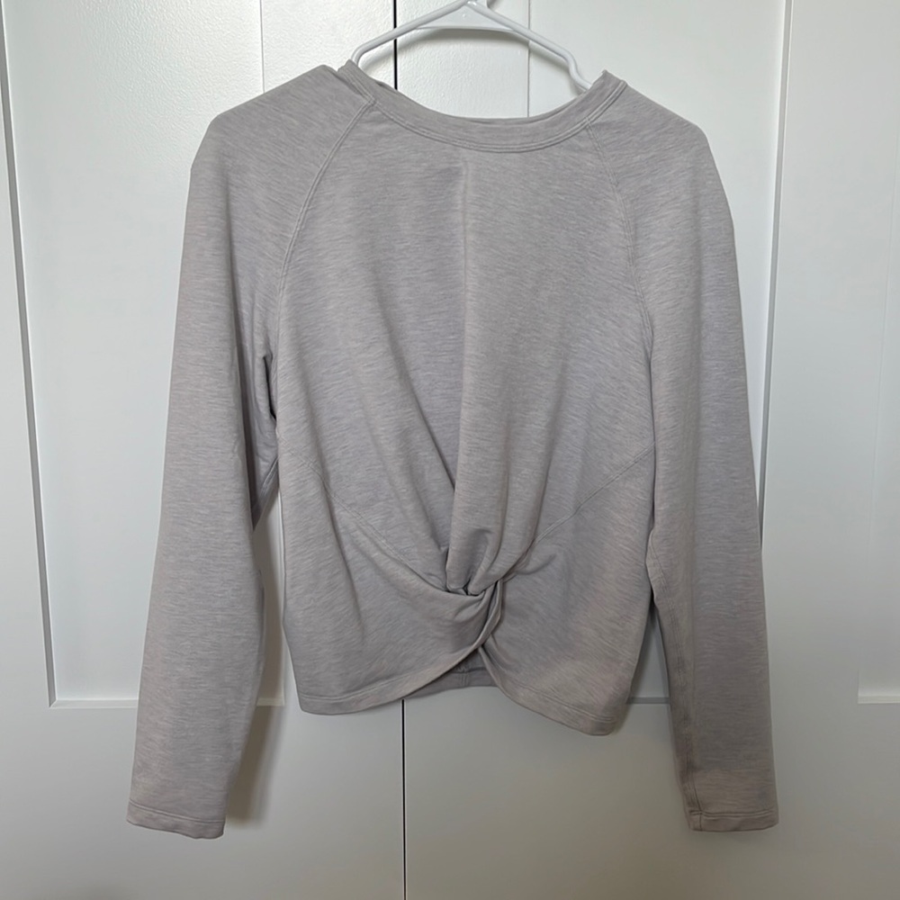 LULULEMON LONG SLEEVE TIE SHIRT